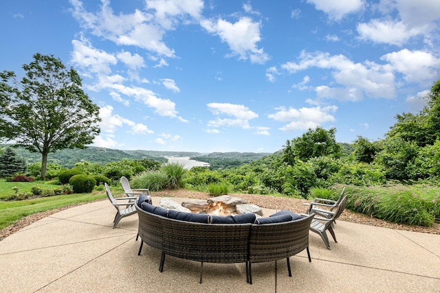 2316 Pinnacle Ct, Hebron, KY 41048 - view of patio with an outdoor fire pit