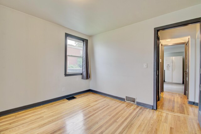 2 Doris Dr, Latonia, KY 41015 - empty room with light wood finished floors and baseboards