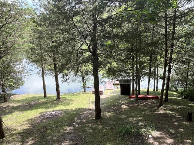 567 Rose Bourne Ln, Owenton, KY 40359 - view of grassy yard featuring a storage shed