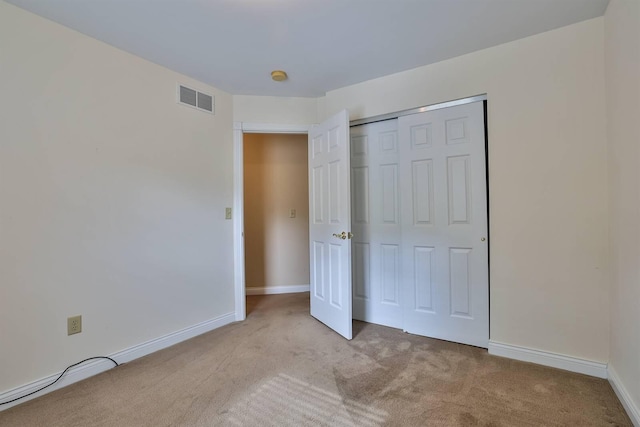 6315 Baymiller Ln, Burlington, KY 41005 - unfurnished bedroom featuring carpet and a closet