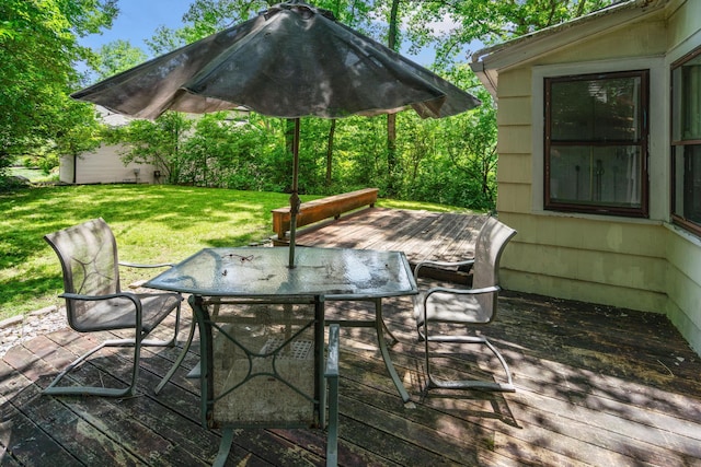 6 Hanover Pl, Fort Thomas, KY 41075 - wooden deck with outdoor dining space and a lawn