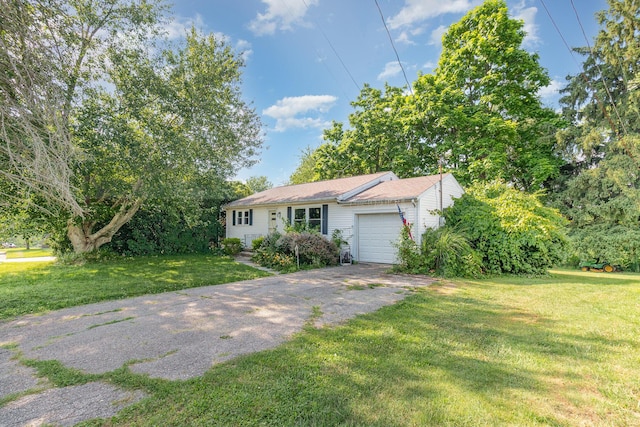 31 Bedinger Ave, Walton, KY 41094 - single story home featuring an attached garage, a front lawn, and driveway