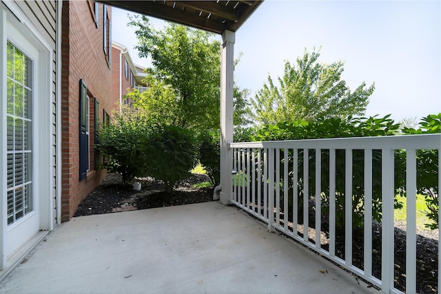 523 Ivy Ridge Dr, Cold Spring, KY 41076 - view of patio