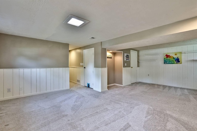 2709 Wesley Dr, Villa Hills, KY 41017 - unfurnished room featuring carpet flooring and a wainscoted wall