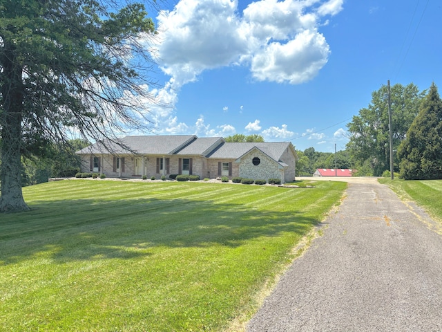 3445 Crittenden Mount Zion Rd, Dry Ridge, KY 41035 - single story home with a front yard and stone siding