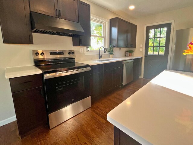 37 Fairfield Pl, Fort Thomas, KY 41075 - kitchen with stainless steel appliances, under cabinet range hood, healthy amount of natural light, light countertops, and recessed lighting
