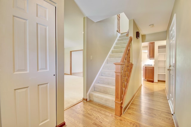 140 Williamsburg Dr, Fort Mitchell, KY 41017 - staircase with wood finished floors and baseboards