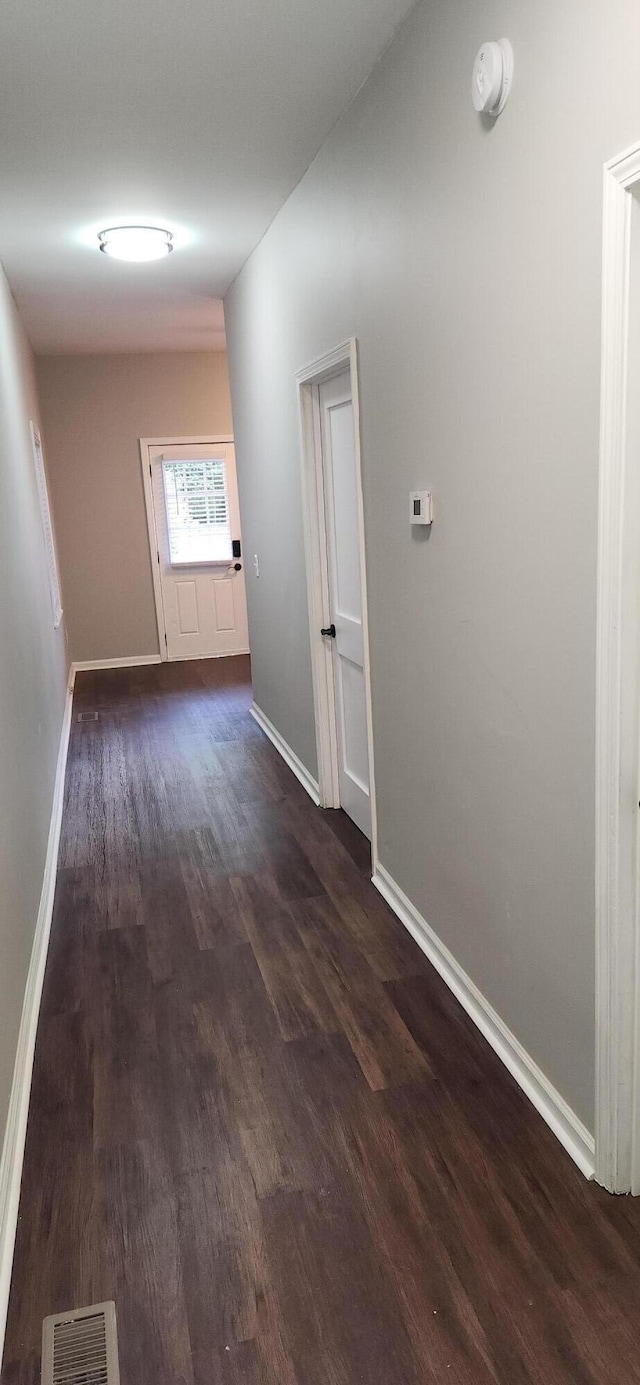 122 E 13th St, Covington, KY 41011 - corridor featuring dark wood-style floors