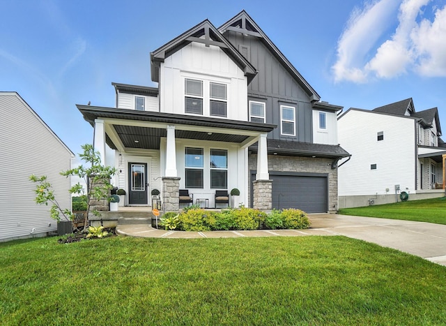 1427 Rosewynne Way, Independence, KY 41051 - craftsman inspired home featuring board and batten siding, a porch, driveway, a garage, and a front lawn