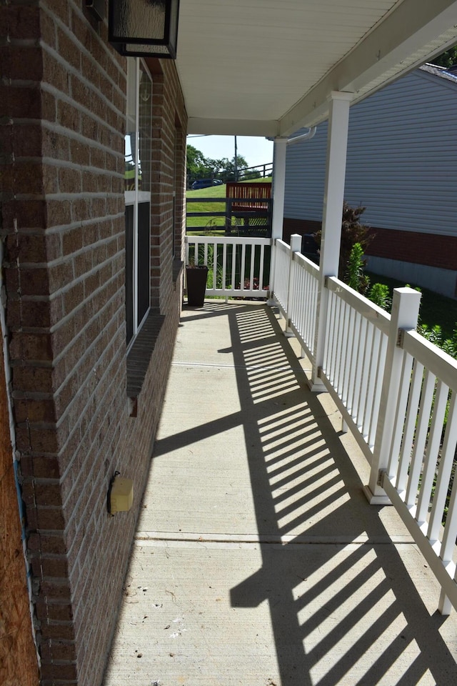 6596 Elgin Ct, Burlington, KY 41005 - view of porch