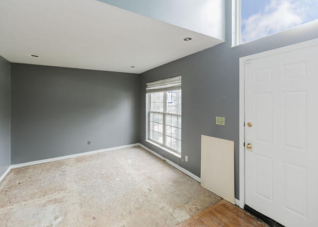 3310 Kingsburg Ct, Erlanger, KY 41018 - entrance foyer featuring baseboards
