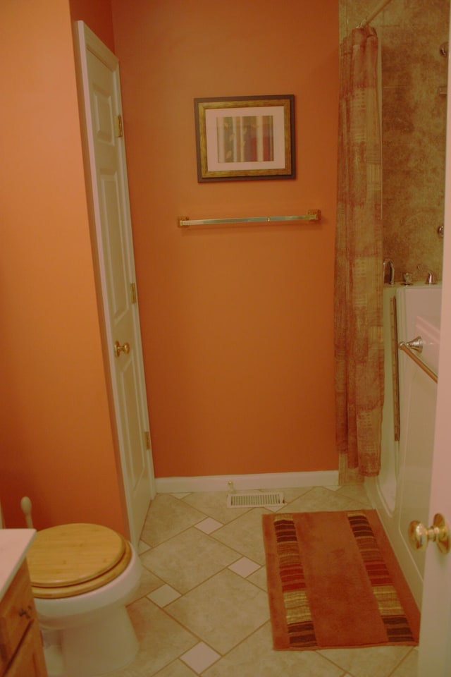 6065 Tosha Dr, Burlington, KY 41005 - bathroom featuring vanity, a shower with shower curtain, and tile patterned floors
