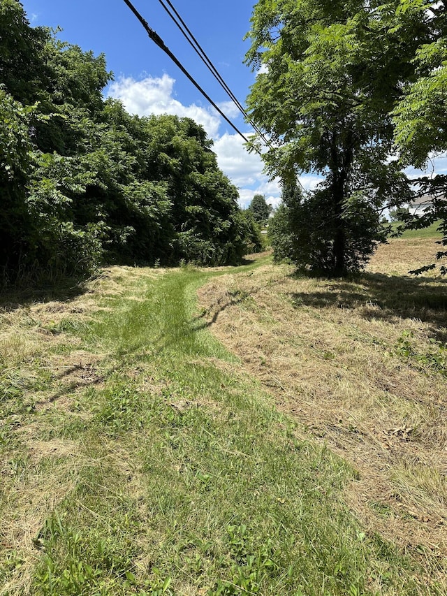 13800 Stablegate Dr, Walton, KY 41094