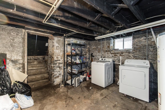 332 W 21st St, Covington, KY 41014 - below grade area with washing machine and dryer