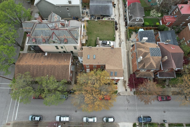 416 E 8th St, Newport, KY 41071 - aerial overview of property's location with nearby suburban area