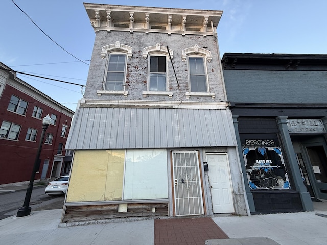 1002 Madison Ave, Covington, KY 41011 - view of property