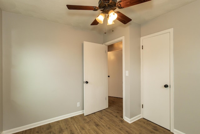 94 Mayo Cir, Newport, KY 41071 - unfurnished bedroom featuring wood finished floors and a ceiling fan