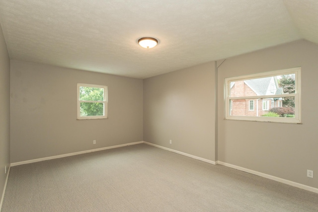 94 Mayo Cir, Newport, KY 41071 - unfurnished room featuring baseboards and light carpet