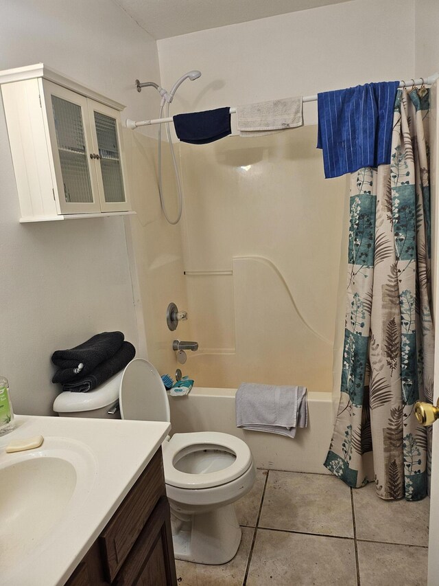 2454 Horton St, Crescent Springs, KY 41017 - full bath with tile patterned flooring, shower / tub combo, and vanity