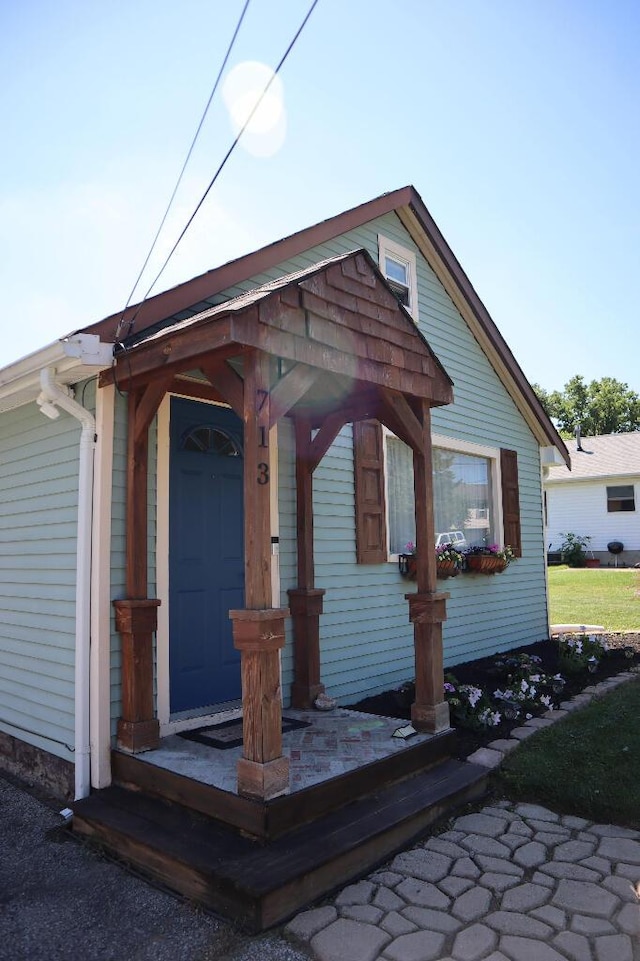 713 Ferncliffe Ave, Crescent Springs, KY 41017 - entrance to property