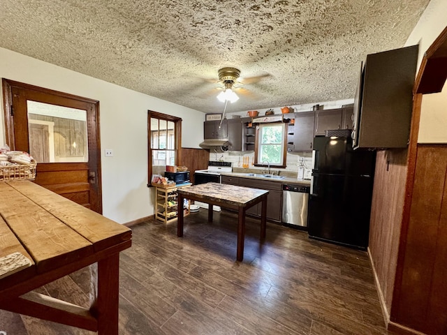 12155 Riggs Rd, Independence, KY 41051 - kitchen with freestanding refrigerator, stainless steel dishwasher, electric stove, ceiling fan, and dark wood-style floors