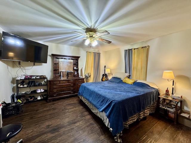 12155 Riggs Rd, Independence, KY 41051 - bedroom with hardwood / wood-style floors and ceiling fan