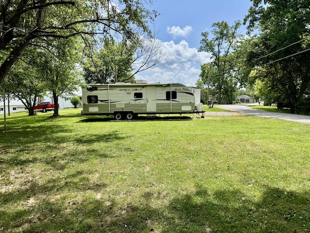 12155 Riggs Rd, Independence, KY 41051 - view of green lawn