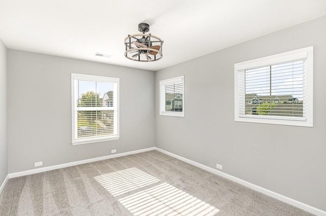 2175 Piazza Rdg, Covington, KY 41017 - unfurnished room with carpet and a chandelier