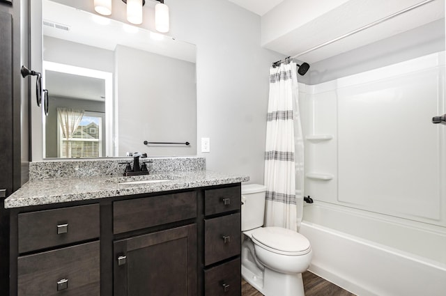 2175 Piazza Rdg, Covington, KY 41017 - full bathroom with wood finished floors, vanity, and shower / tub combo with curtain