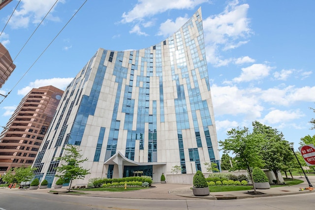 1 Roebling Way Unit 405, Covington, KY 41011 - photo 2