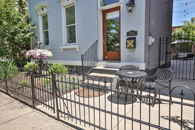 909 York St, Newport, KY 41071 - photo 3