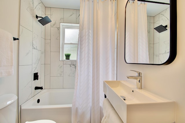 797 Highland Ave, Fort Wright, KY 41011 - full bathroom with shower / bathtub combination with curtain and vanity