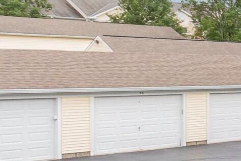 37 Rio Grande Cir Unit 5, Florence, KY 41042 - view of garage