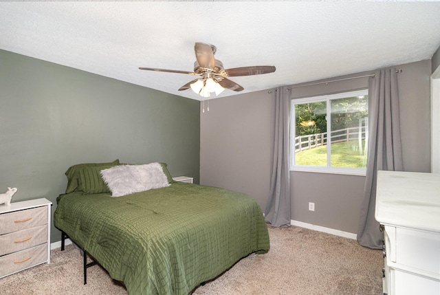30 Valeside Dr, Covington, KY 41017 - bedroom featuring light carpet, a ceiling fan, and a textured ceiling