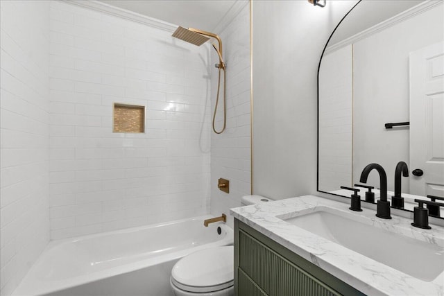 695 Maple Tree Ln, Erlanger, KY 41018 - full bath featuring vanity and tub / shower combination