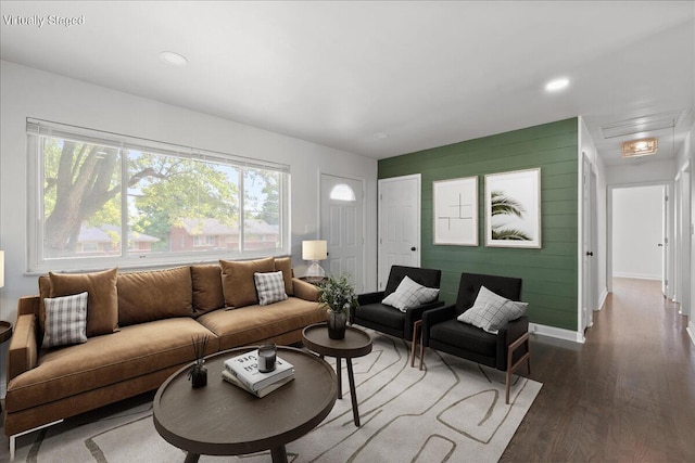 695 Maple Tree Ln, Erlanger, KY 41018 - living area featuring wood finished floors and recessed lighting