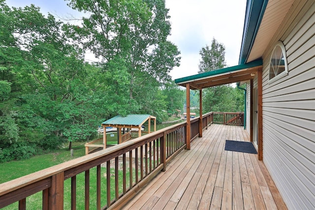 445 Elk Lake Resort Rd Unit 390, Owenton, KY 40359 - wooden deck with a lawn