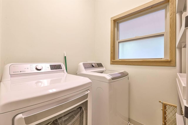 445 Elk Lake Resort Rd Unit 390, Owenton, KY 40359 - washroom with washing machine and clothes dryer