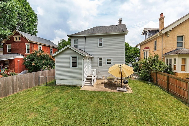 3141 Beech Ave, Covington, KY 41015 - back of house with a fenced backyard and a patio