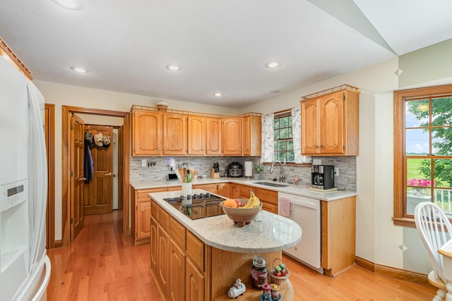 3950 Elliston Mount Zion Rd, Dry Ridge, KY 41035 - kitchen with white appliances, light wood-style floors, tasteful backsplash, a kitchen island, and recessed lighting