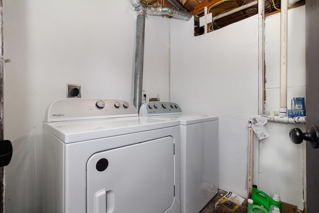 1539 Raintree Ct, Elsmere, KY 41018 - washroom featuring washing machine and dryer
