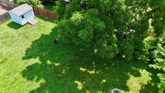 2543 Enid Ave, Crescent Springs, KY 41017 - fenced backyard featuring a shed