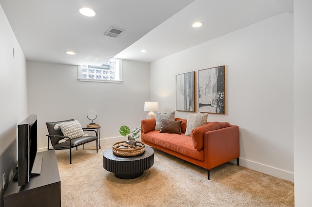 343 Rossford Ave, Fort Thomas, KY 41075 - carpeted living room with recessed lighting and baseboards