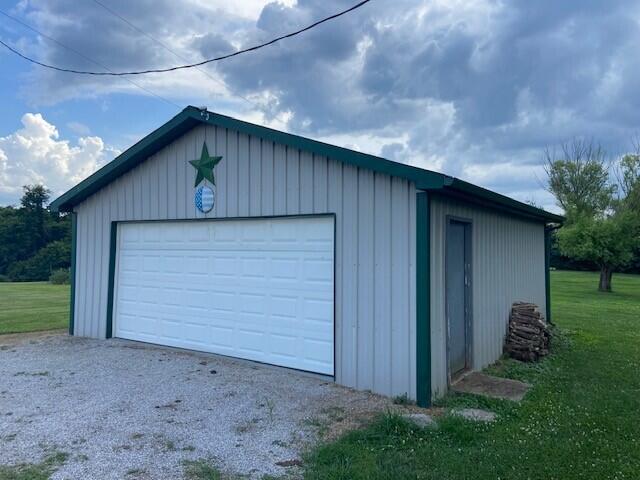 2060 Augusta Minerva Rd, Augusta, KY 41002 - view of detached garage