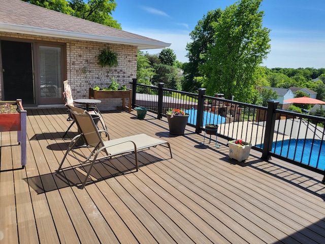 5809 Taylor Mill Rd, Covington, KY 41015 - view of deck