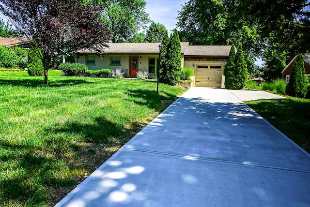 2520 Frank St, Villa Hills, KY 41017 - single story home with concrete driveway, a garage, and a front yard