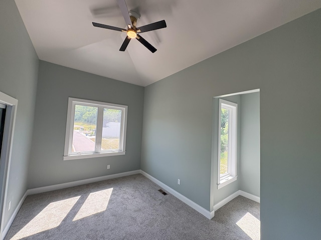 888 Belle Ridge Loop, Bellevue, KY 41073 - unfurnished room featuring plenty of natural light, carpet flooring, and vaulted ceiling