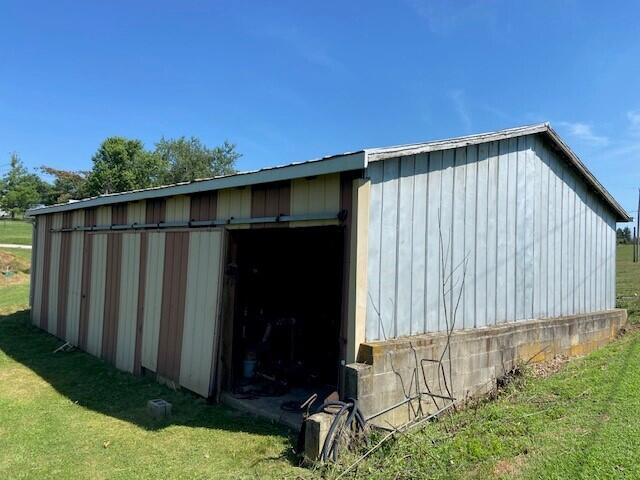 8234 Orangeburg Rd, Maysville, KY 41056 - photo 3