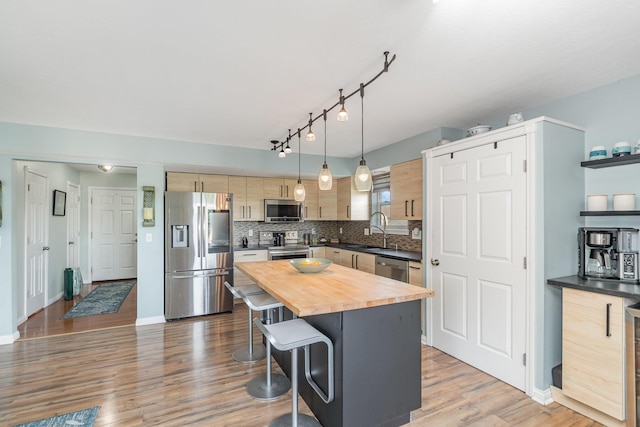 1637 Hogan Ln, Florence, KY 41042 - photo 8