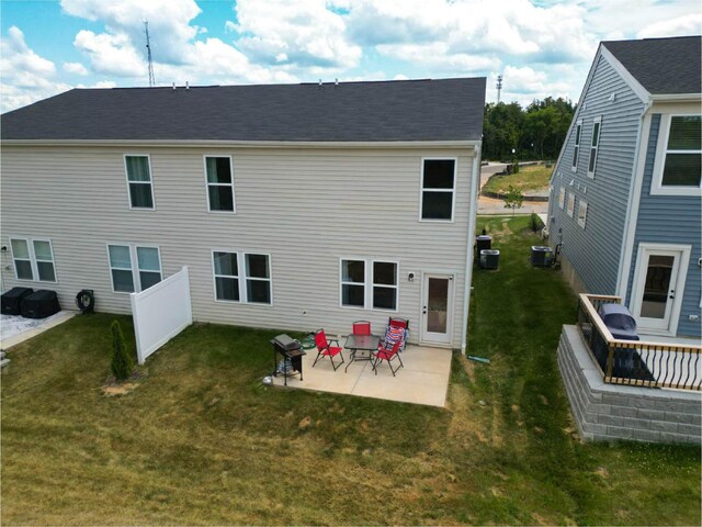 10029 Windcrest Farms Ln, Louisville, KY 40291 - photo 29